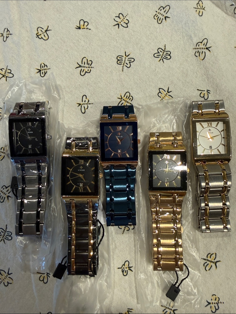 Men's Rectangular Metal Bracelet Watch - Blue